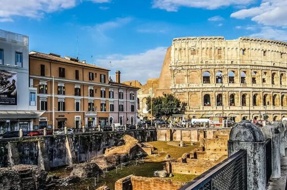 Rainbow Mountain Red Valley